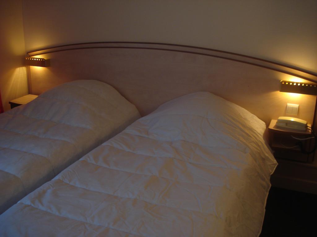 Le Terminus Hotel Tarascon Luaran gambar