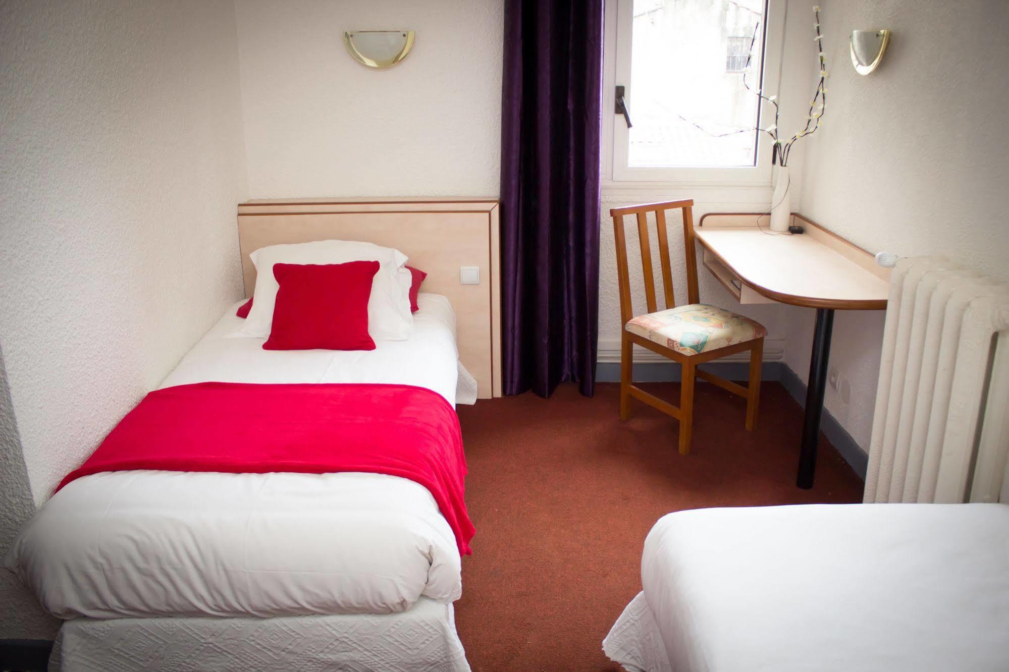 Le Terminus Hotel Tarascon Luaran gambar